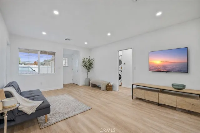 $774,998 | 13279 Pierce Street, Pacoima, CA 91331