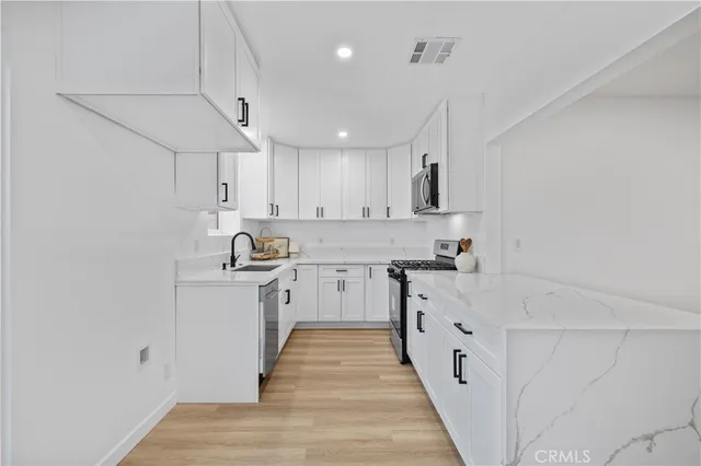 $774,998 | 13279 Pierce Street, Pacoima, CA 91331