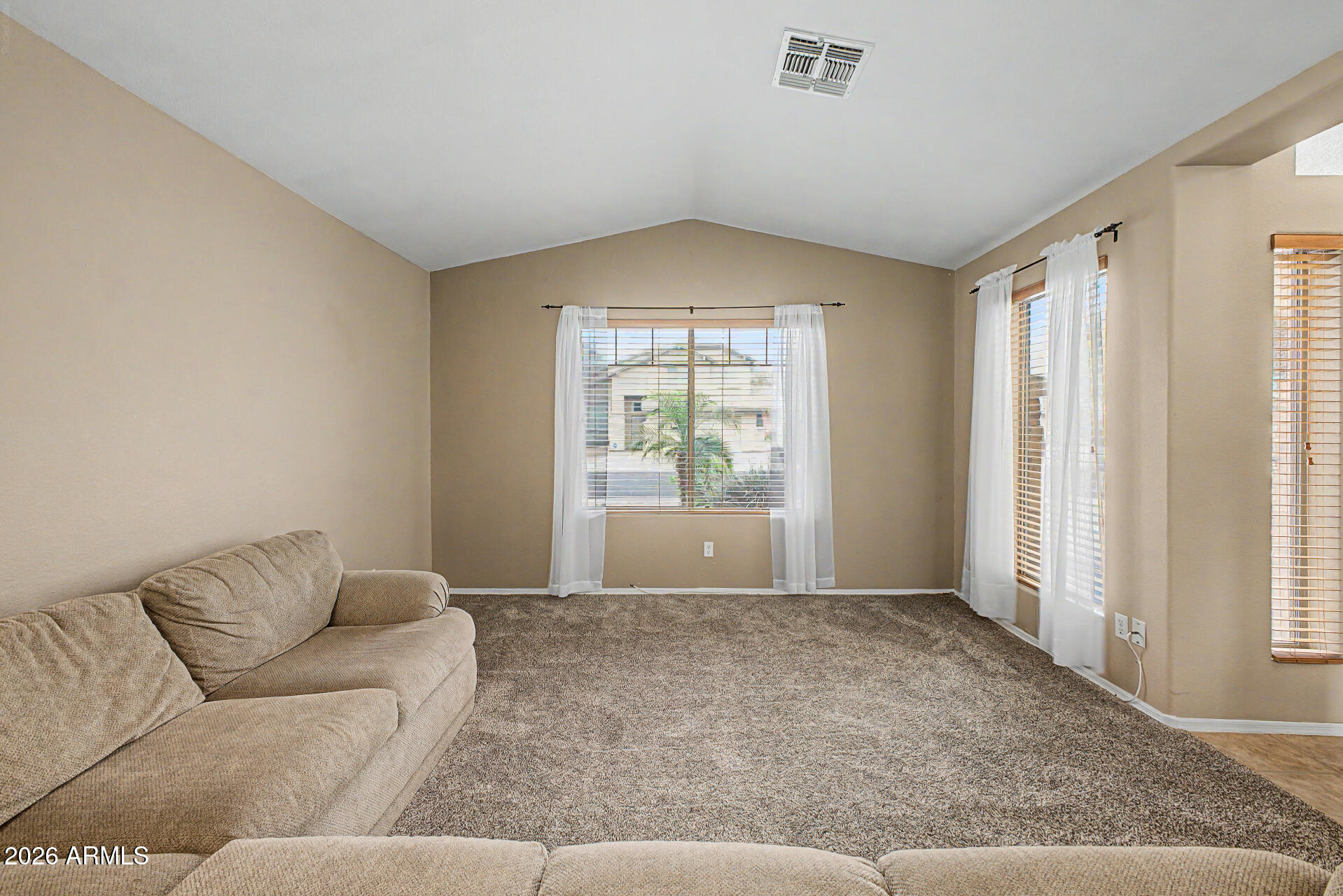 4123 West Alex Loop Phoenix, AZ 85083 - Photo 5 of 38 Front Living Space
