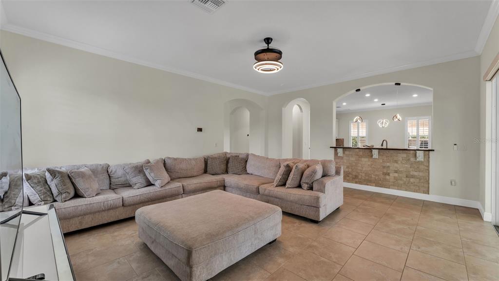 6515 Eagle View Loop Lakeland, FL 33813 - Photo 13 of 77