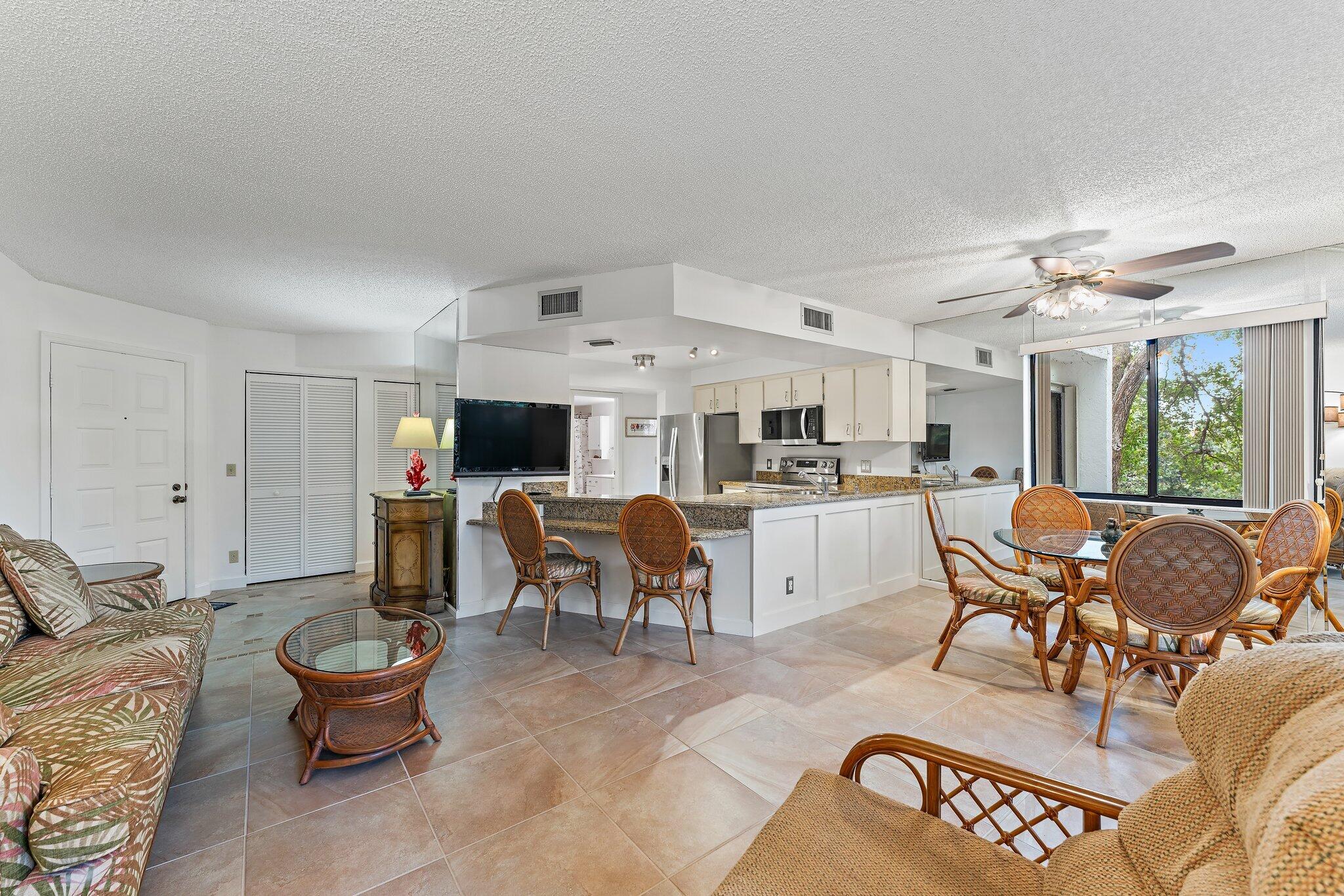 1605 Highway 1, Unit E201 Jupiter, FL 33477 - Photo 11 of 34 006-1605US1N-E201-Jupiter-SMALL