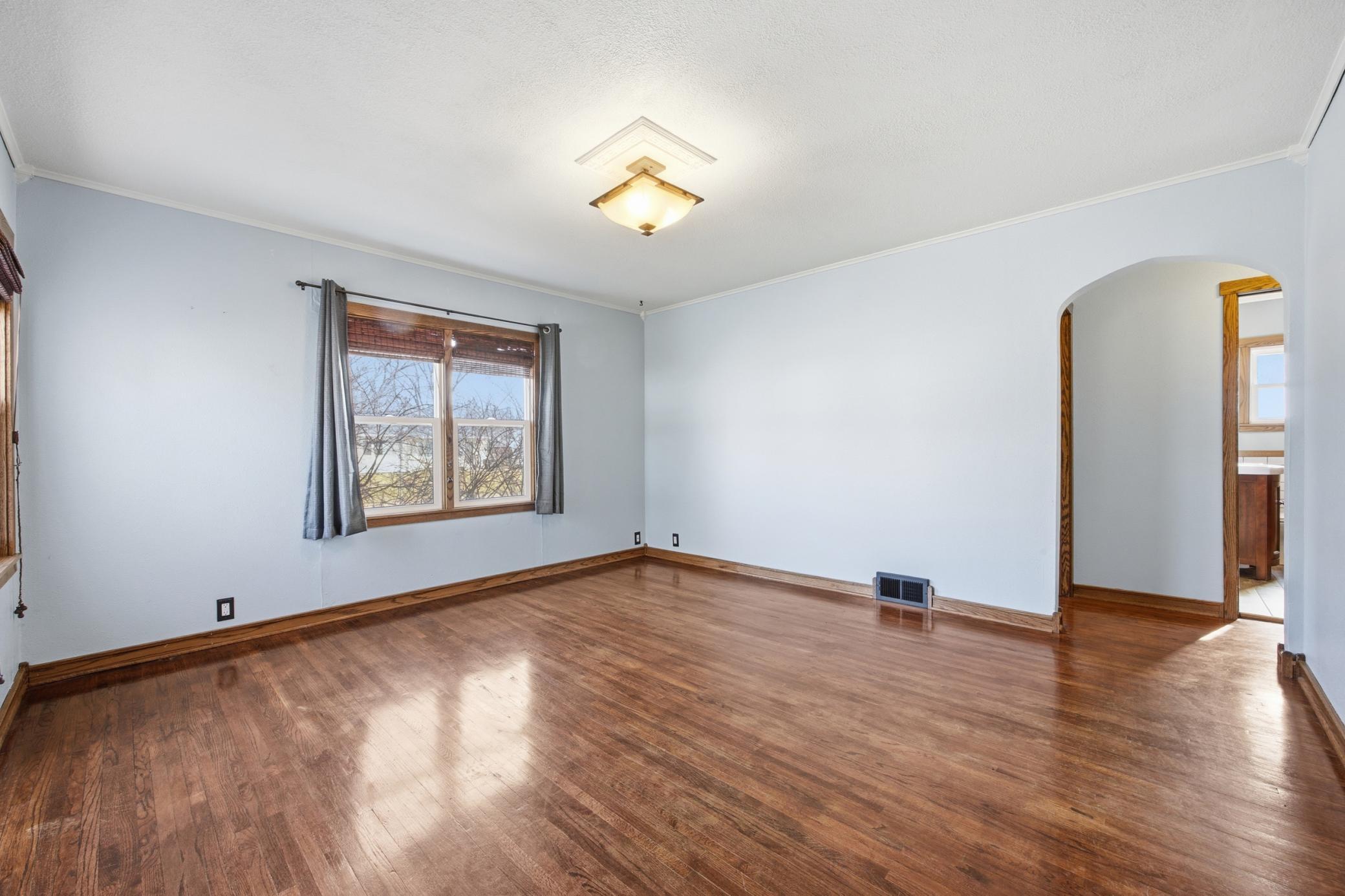 1841 3rd Street North Fargo, ND 58102 - Photo 5 of 26