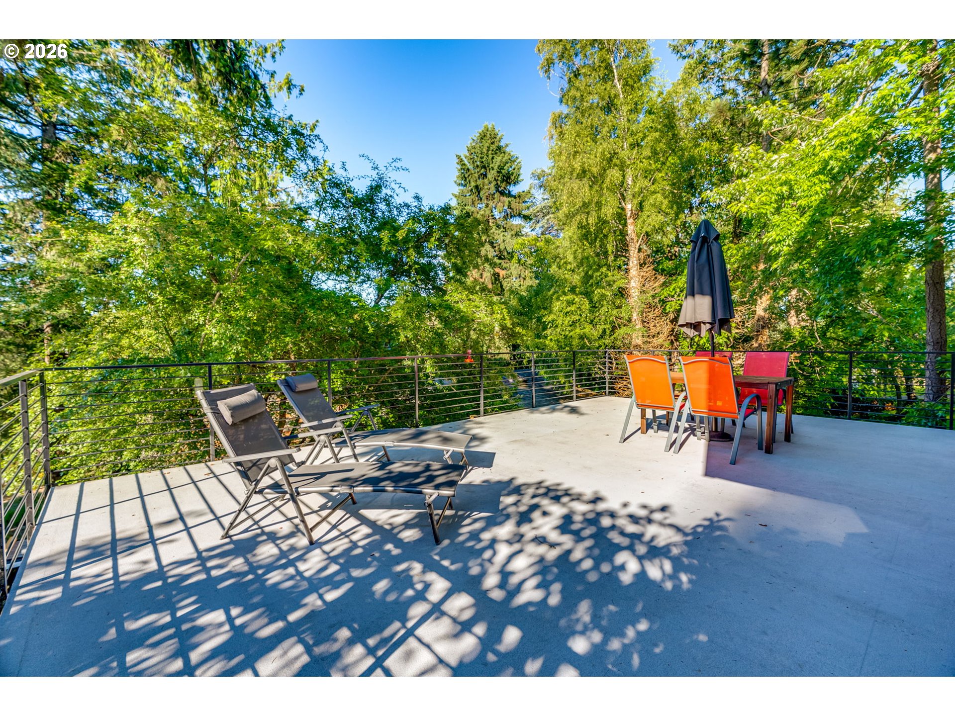 2104 Southwest Lowa Street Portland, OR 97239 - Photo 3 of 23