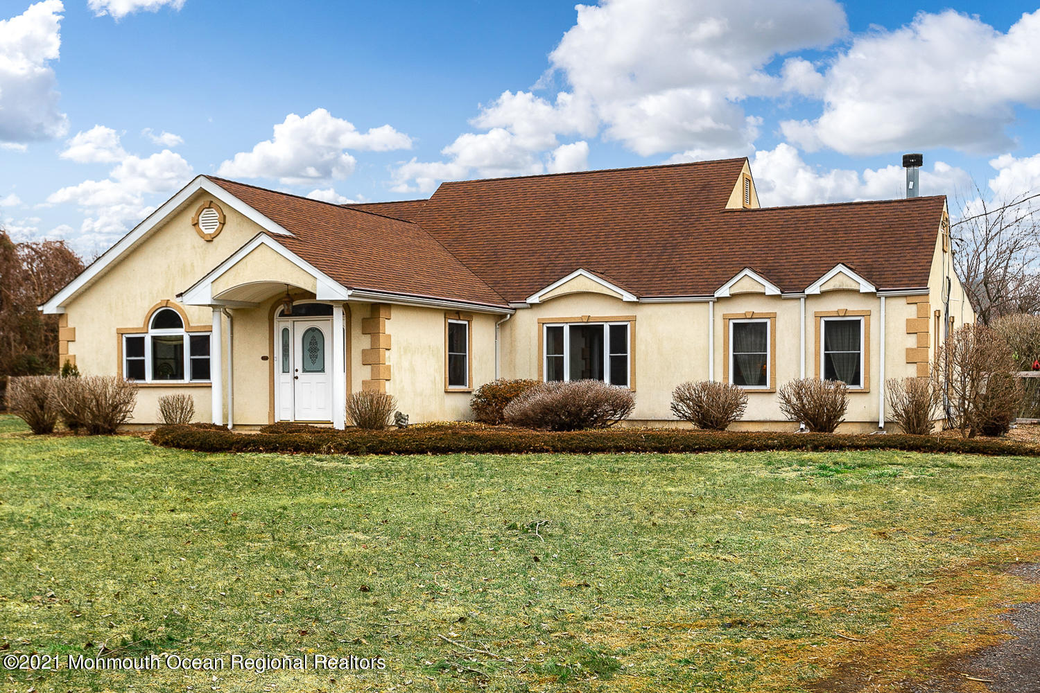 290 County Road 539 Cream Ridge, NJ 08514 - Photo 2 of 43 290 Rt 539-2