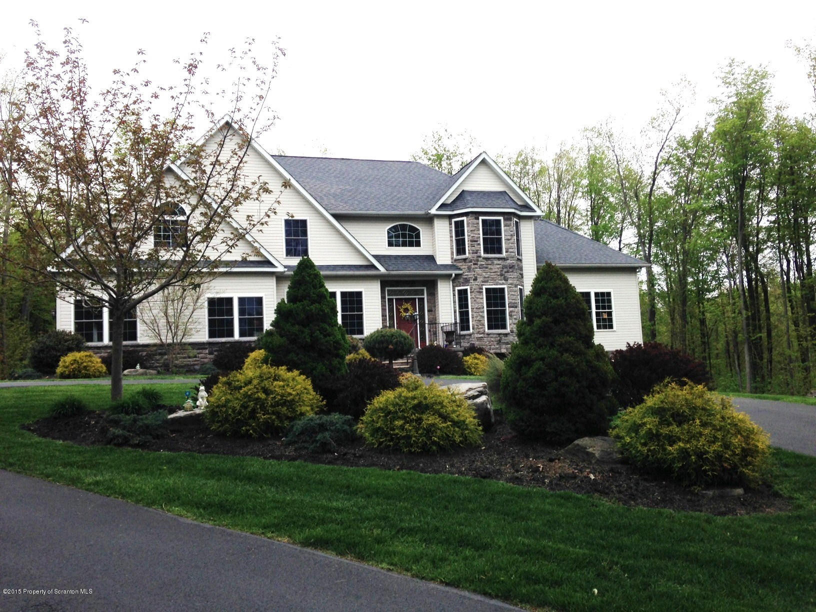310 Union Mill Road Moscow, PA 18444 - Photo 1 of 81 Gallery Image 1