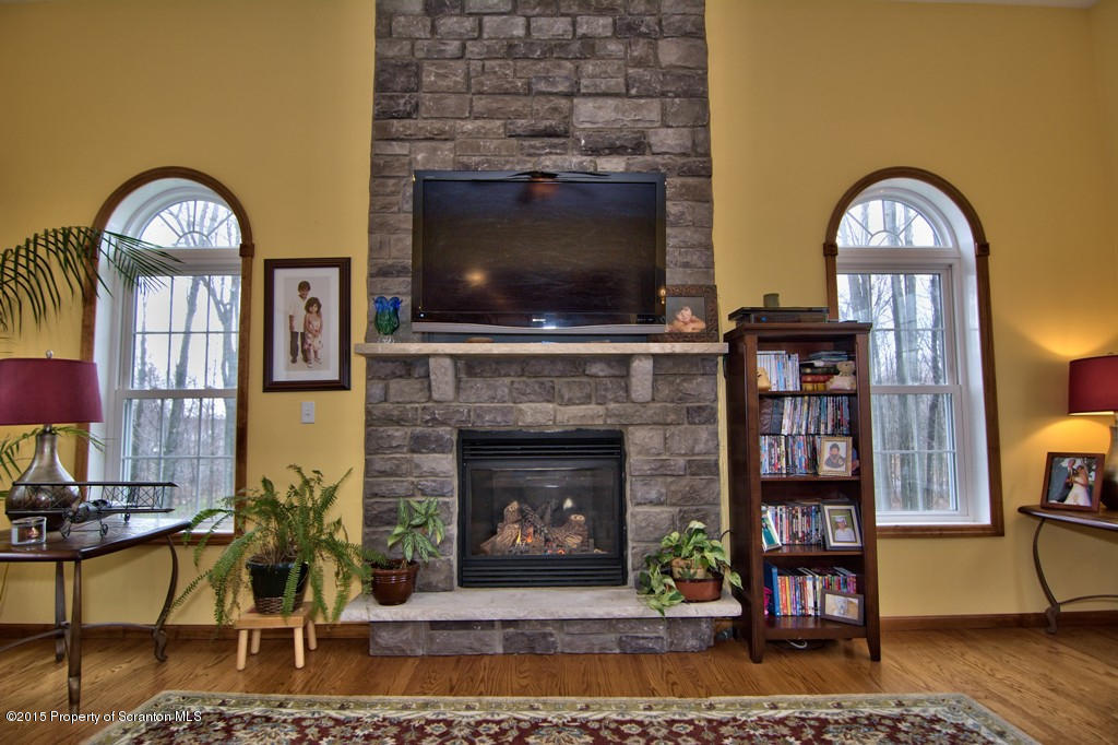 310 Union Mill Road Moscow, PA 18444 - Photo 11 of 81 Gallery Image 11