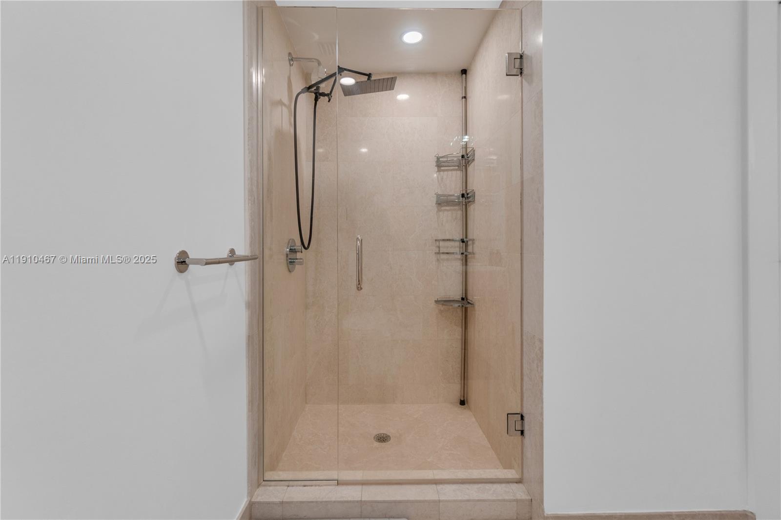 200 Biscayne Blvd Way, Unit 3907 Miami, FL 33131 - Photo 24 of 46 a bathroom with a shower