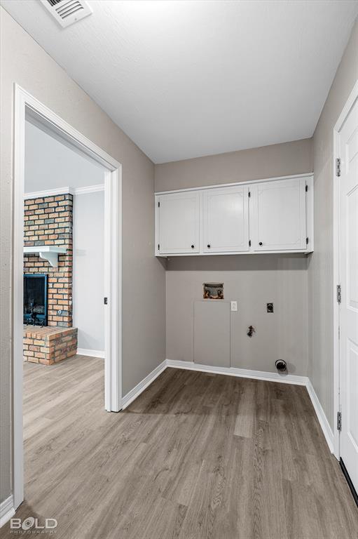 6016 Fox Ridge Shreveport, LA 71129 - Photo 33 of 33 wooden floor in an empty room