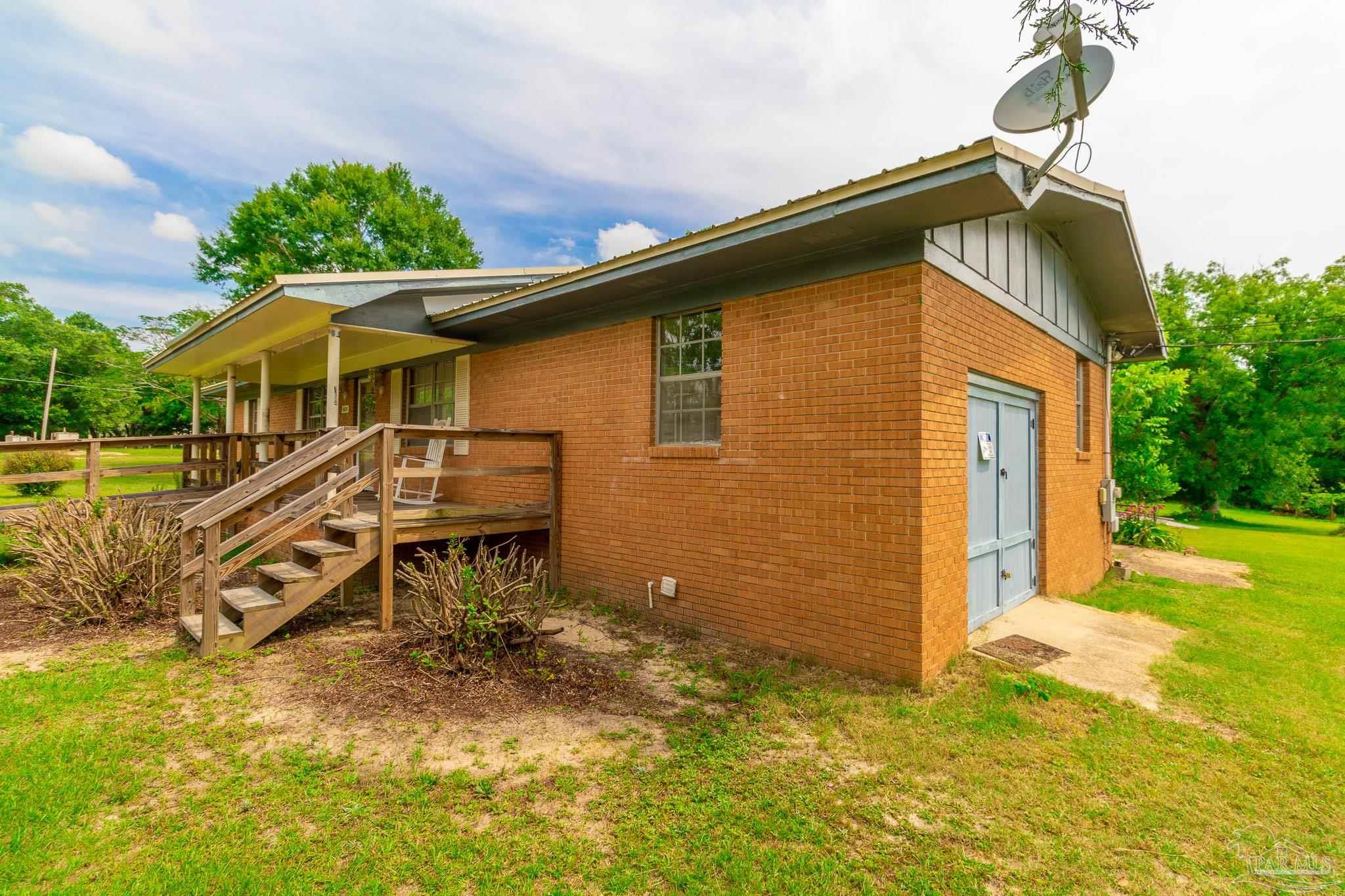 1760 Handy Road Cantonment, FL 32533 - Photo 21 of 35
