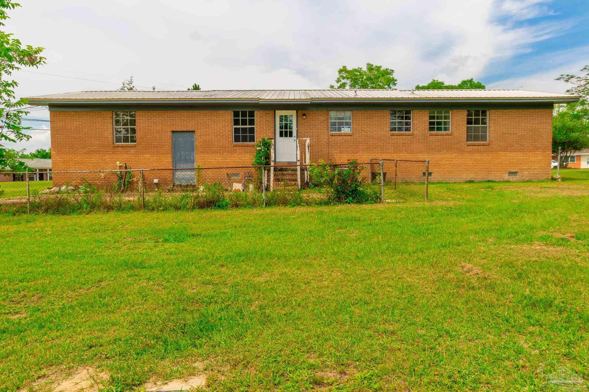 1760 Handy Road Cantonment, FL 32533 - Photo 23 of 35