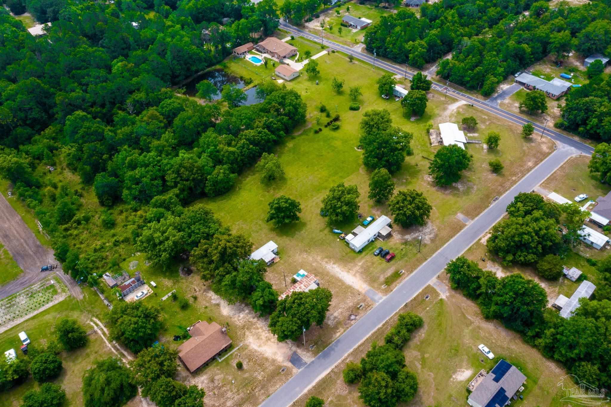 1760 Handy Road Cantonment, FL 32533 - Photo 33 of 35