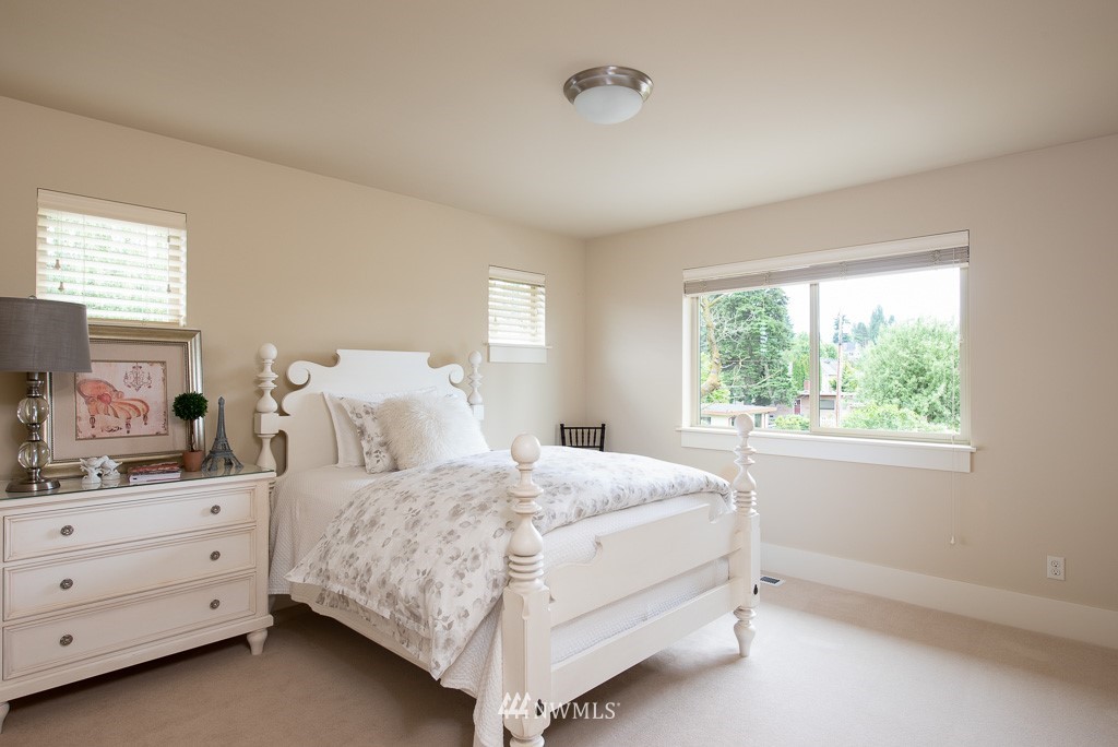 1209 North 36th Street Renton, WA 98056 - Photo 23 of 25