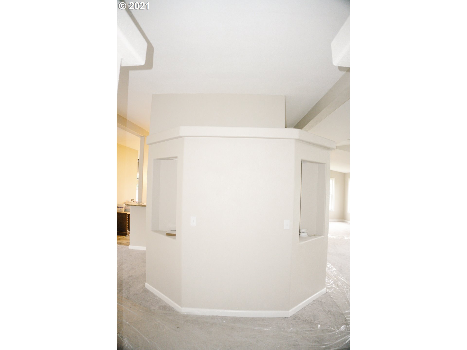 449 Fir Vista Road Sutherlin, OR 97479 - Photo 20 of 32 a bathroom with a shower
