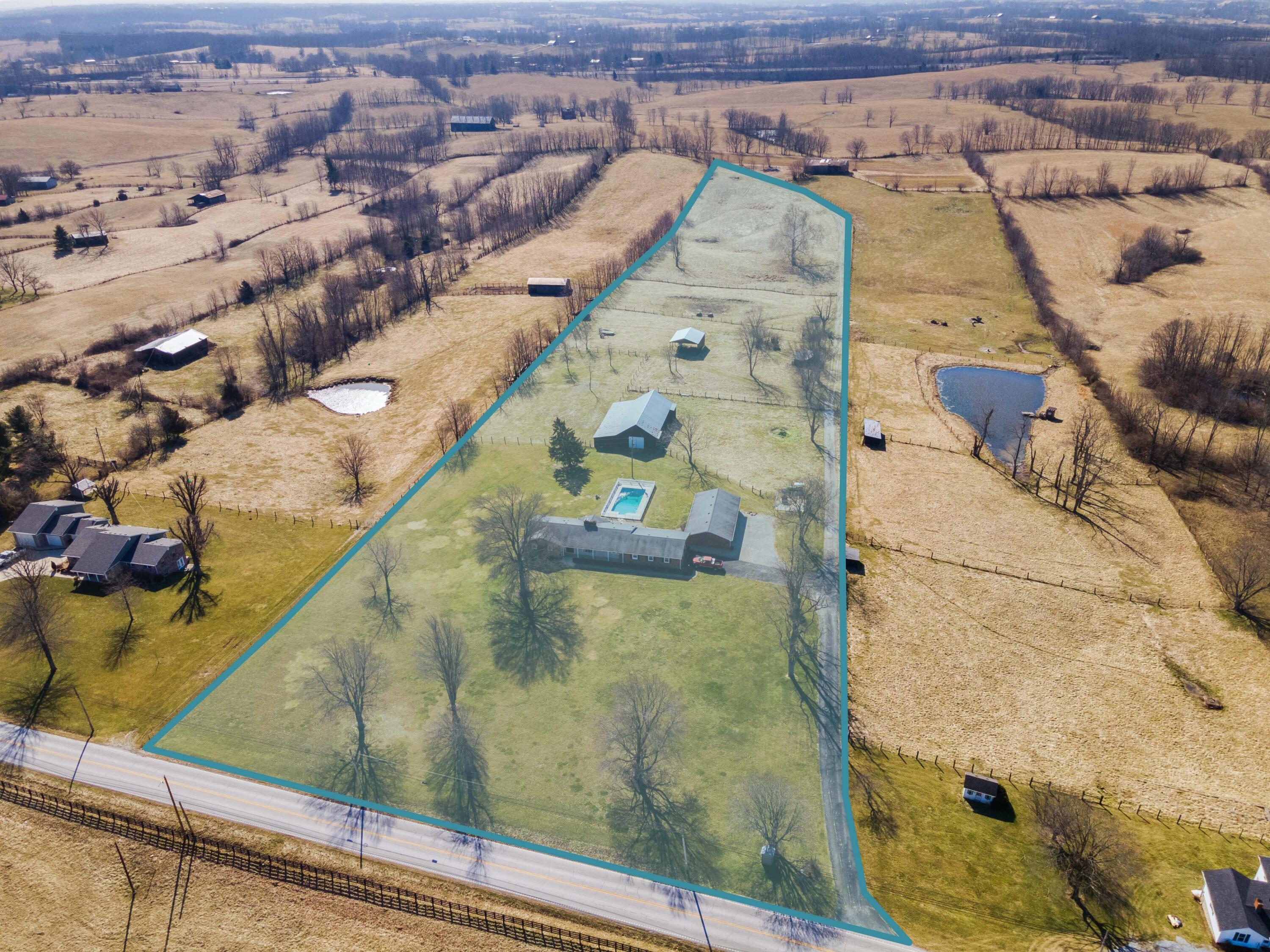4039 Mt Sterling Road Winchester, KY 40391 - Photo 5 of 40 02-DJI_0831lines