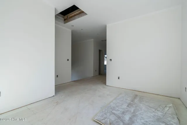 $745,000 | 326 North Bennett Street, Southern Pines, NC 28387