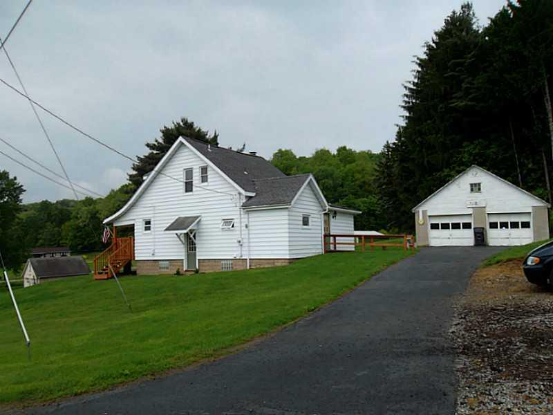405 North Camp Run Road Fombell, PA 16123 - Photo 20 of 24 Parking Lot/Garage.