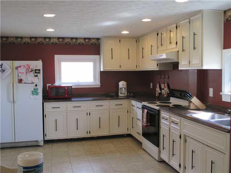 405 North Camp Run Road Fombell, PA 16123 - Photo 10 of 24 Kitchen.