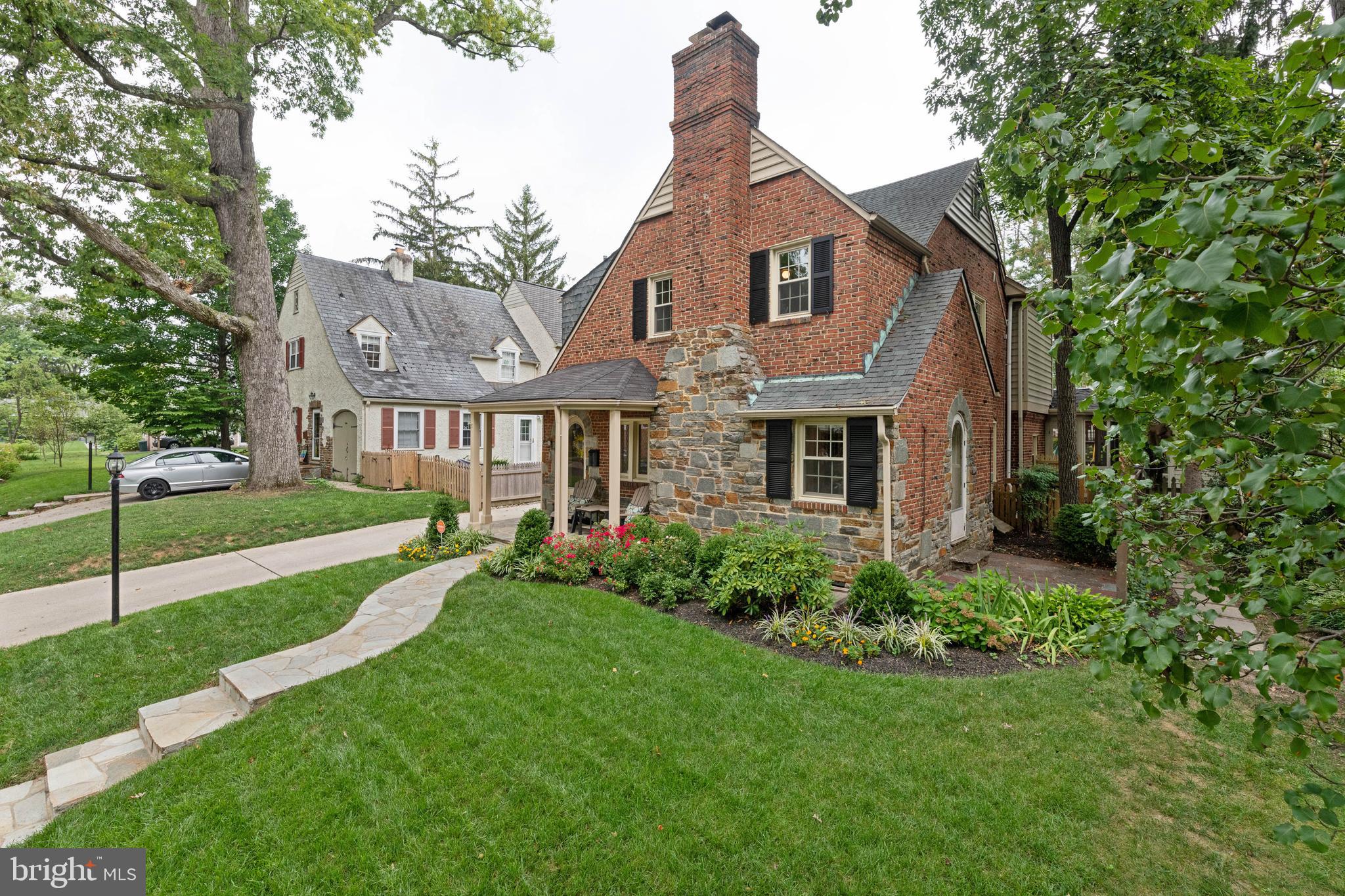 902 Old Oak Road Baltimore, MD 21212 - Photo 1 of 41