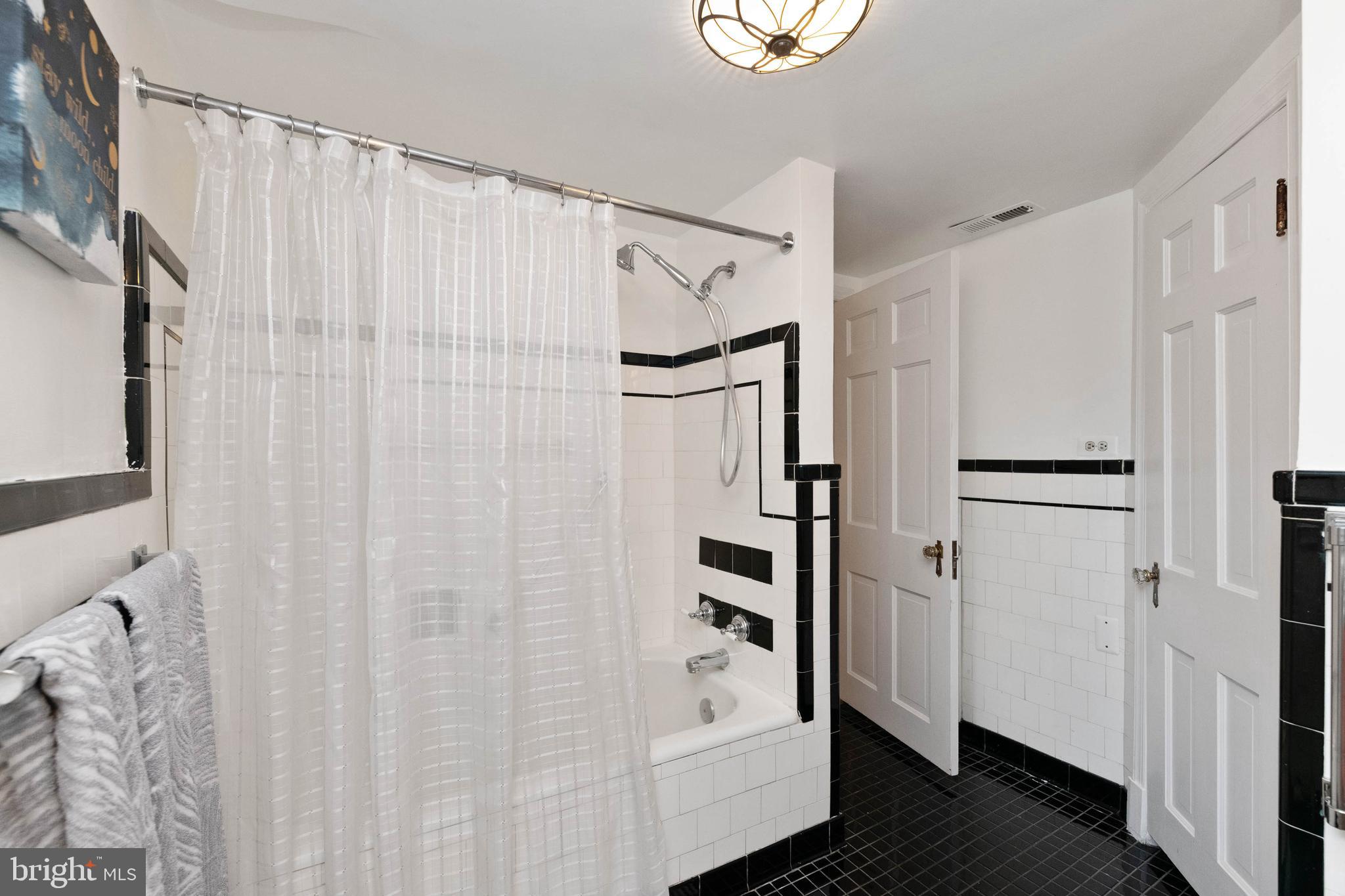 902 Old Oak Road Baltimore, MD 21212 - Photo 23 of 41