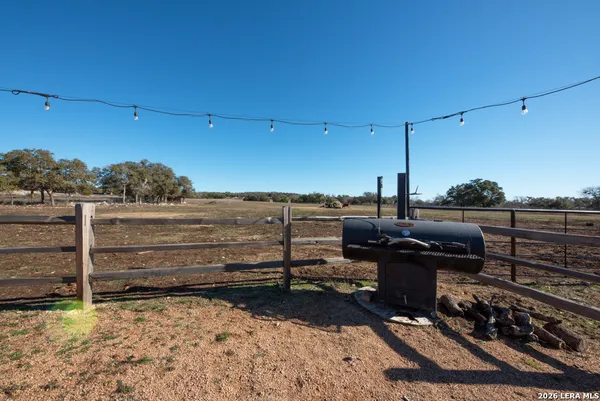 $1,650,000 | 451 Wegener Trail, Fischer, TX 78623