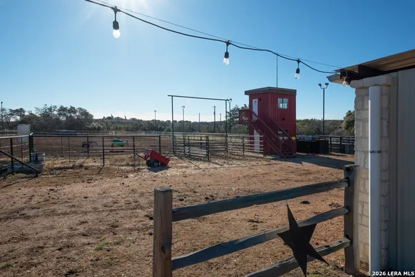 $1,650,000 | 451 Wegener Trail, Fischer, TX 78623