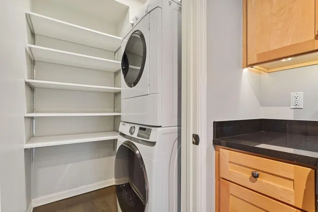 $2,295 | 500 East Grant Street, Unit 1304, Minneapolis, MN 55404