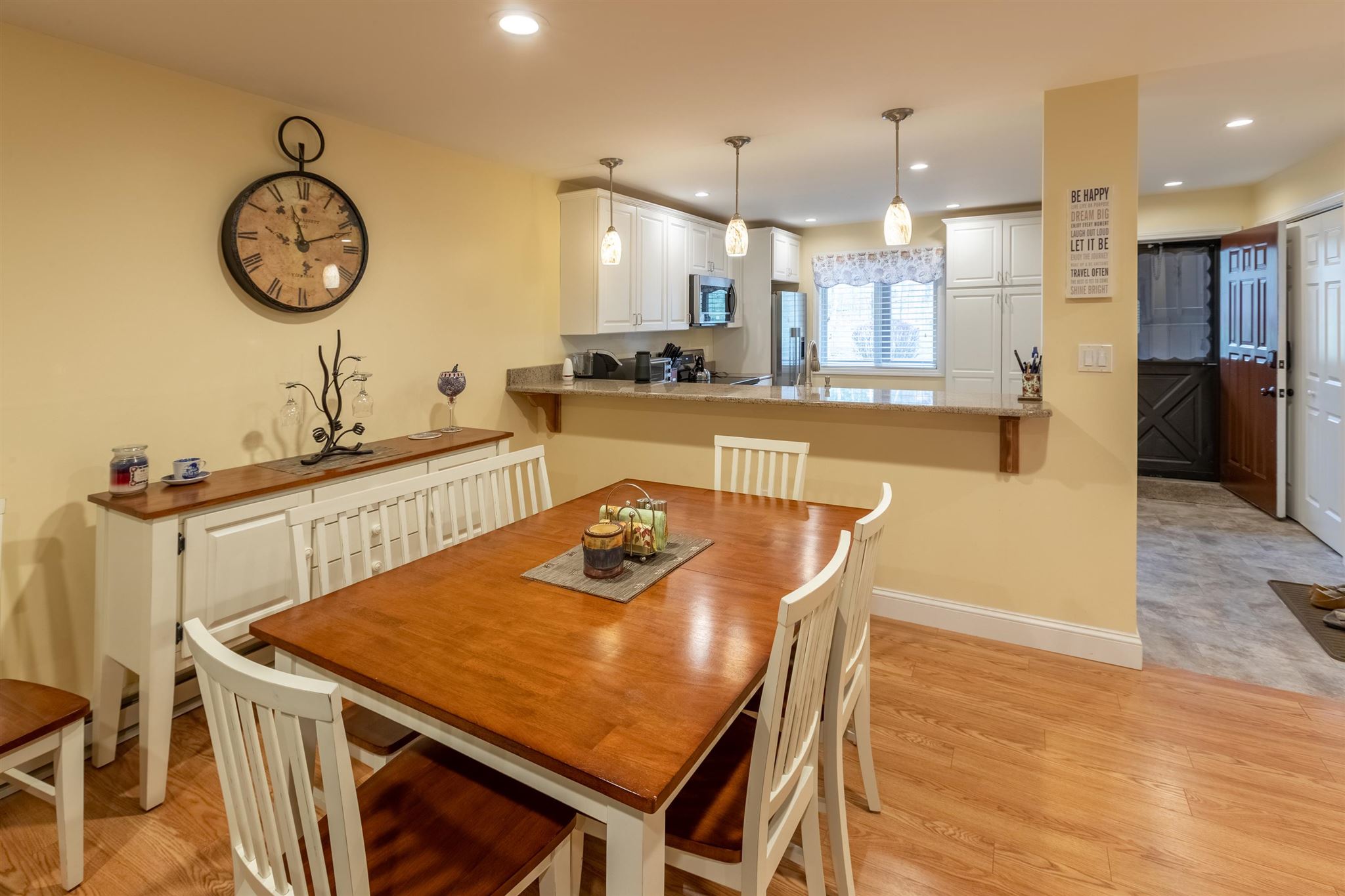 11 Robin Road, Unit 2 Lincoln, NH 03251 - Photo 6 of 24