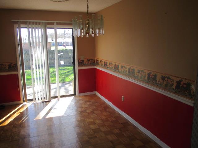 51 West Doak Road Manchester, TN 37355 - Photo 4 of 10 Dining Room