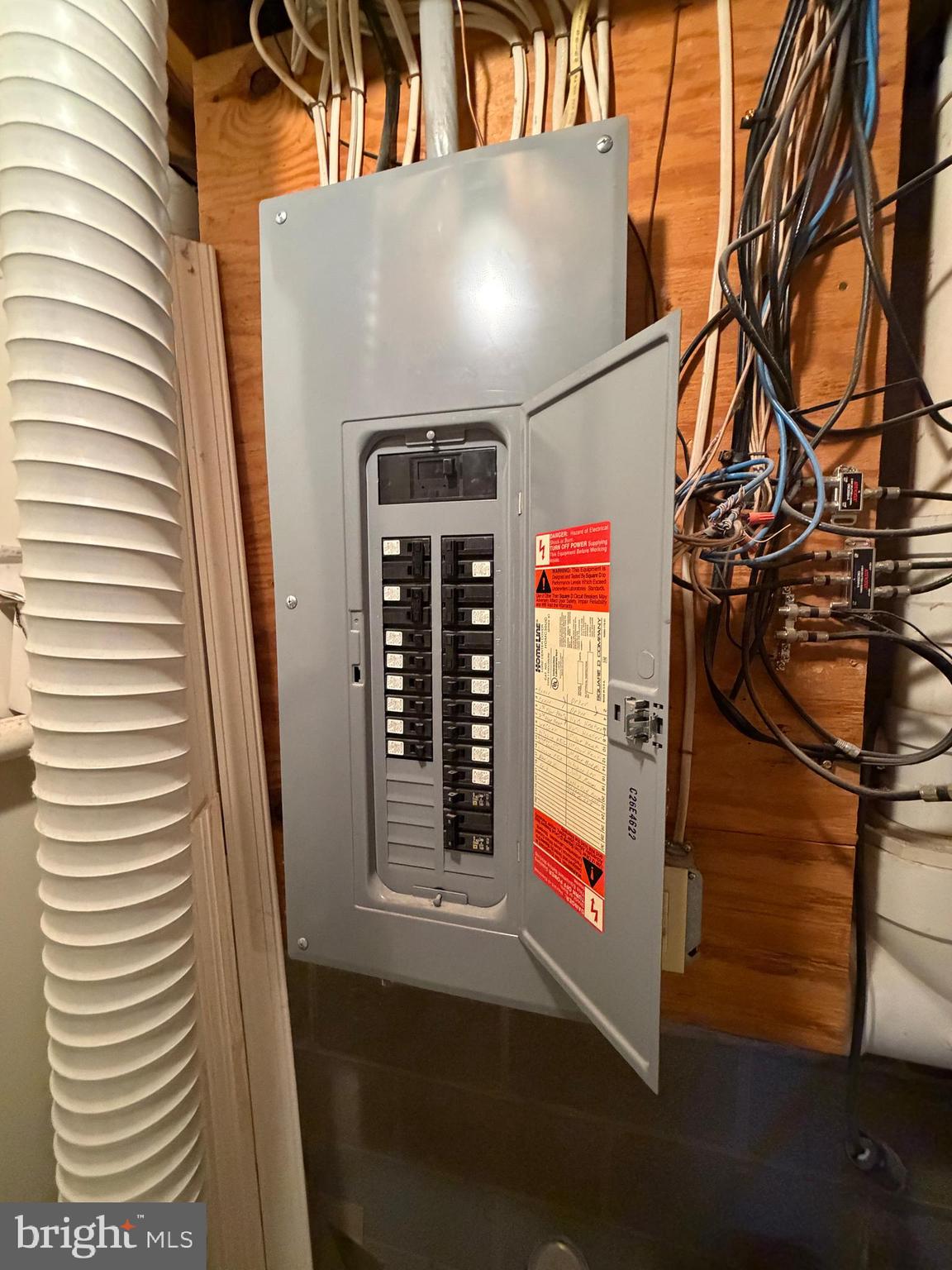 10 E Taylor Drive Reedsville, PA 17084 - Photo 16 of 21 200 amp service