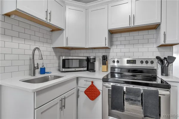 $1,350 | 617 Niagara Street, Unit 5, Buffalo, NY 14201