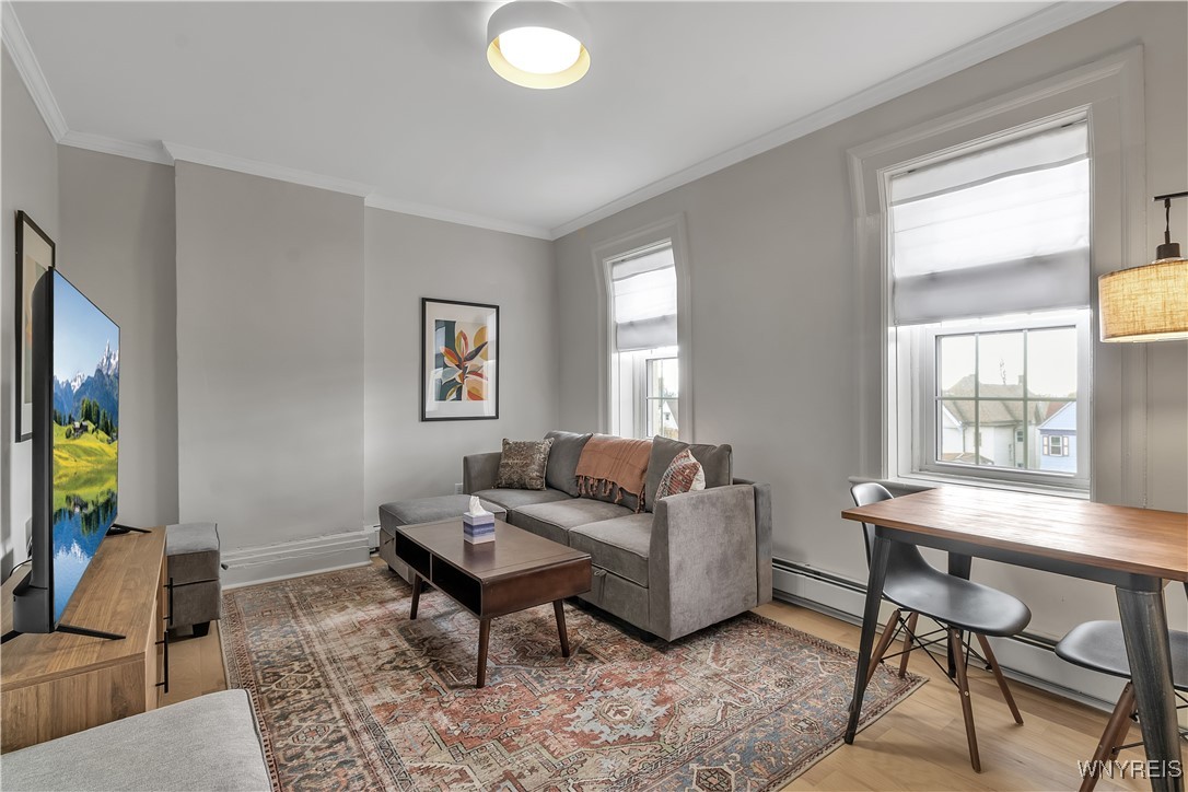 617 Niagara Street, Unit 5 Buffalo, NY 14201 - Photo 6 of 13 Dining table for two included as part of the livin