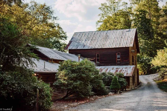 $2,500,000 | 318 Elkin Creek Mill Road, Elkin, NC 28621