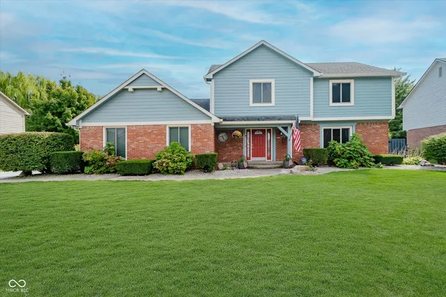 $480,000 | 807 Winter Court, Carmel, IN 46032