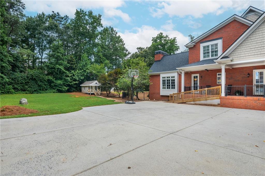 360 Kent Road Roswell, GA 30075 - Photo 73 of 100