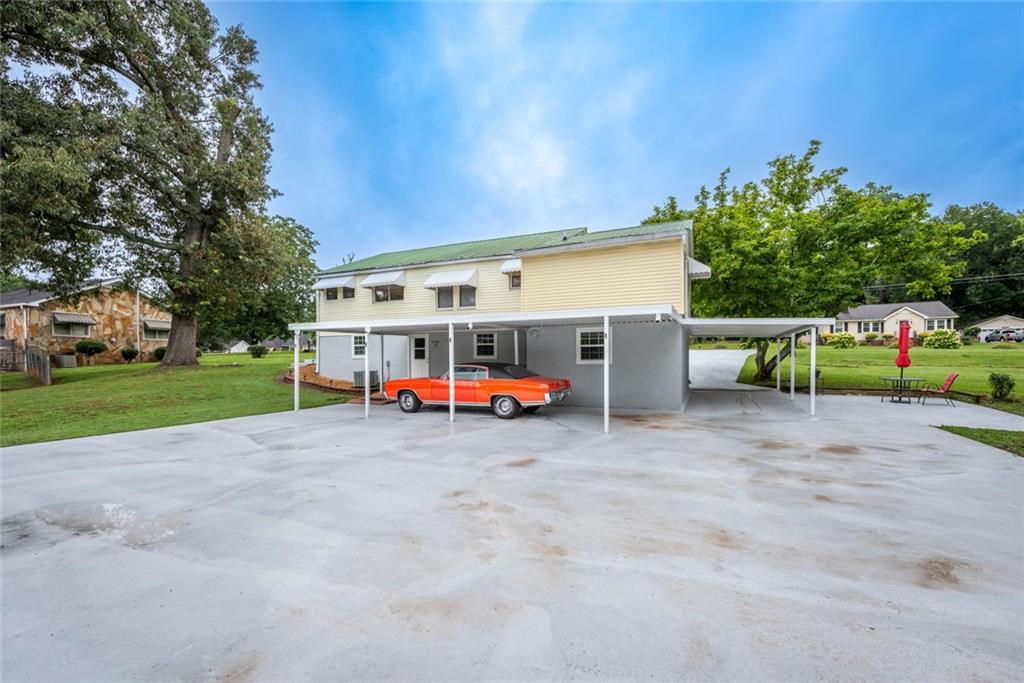 2508 Maple Road Southeast Rome, GA 30161 - Photo 43 of 55 a view of outdoor space with trampoline