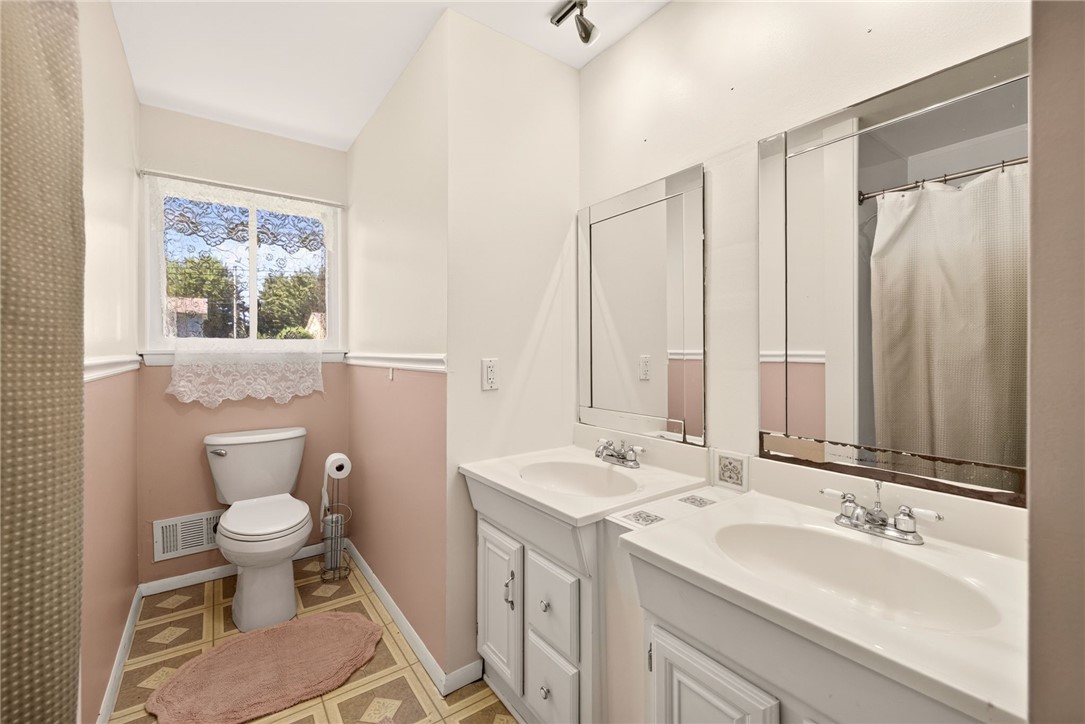 44 Friel Road Henrietta, NY 14623 - Photo 21 of 24 full bath