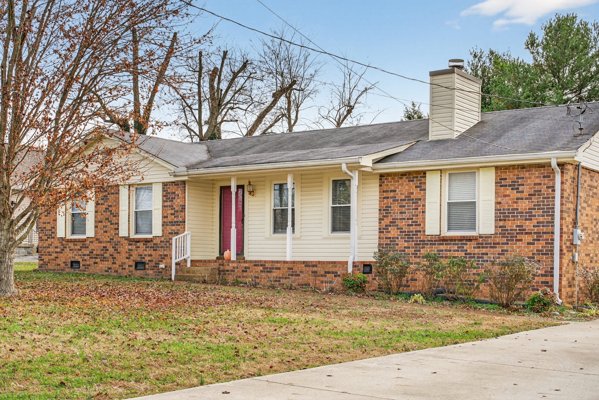 115 Calista Road White House, TN 37188 - Photo 3 of 38 front view of a house with a yard