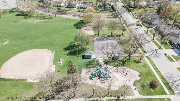 $399,900 | 1162 East Patten Drive, Palatine, IL 60074