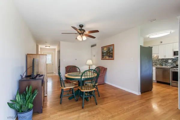 $399,900 | 1162 East Patten Drive, Palatine, IL 60074