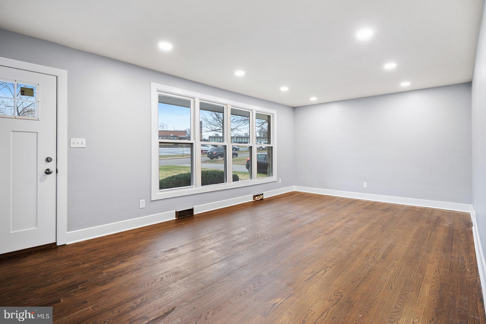2401 Springview Road Norristown, PA 19401 - Photo 5 of 47 Gallery Image 5