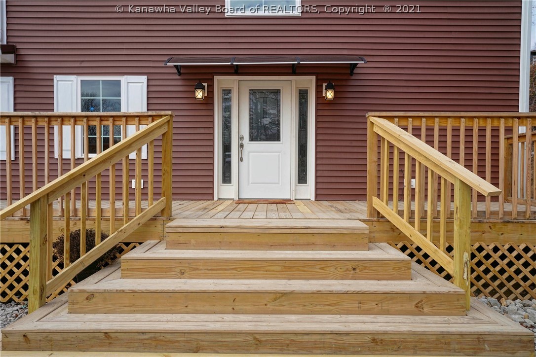 2415 Smith Road Charleston, WV 25314 - Photo 4 of 38 Gallery Image 4