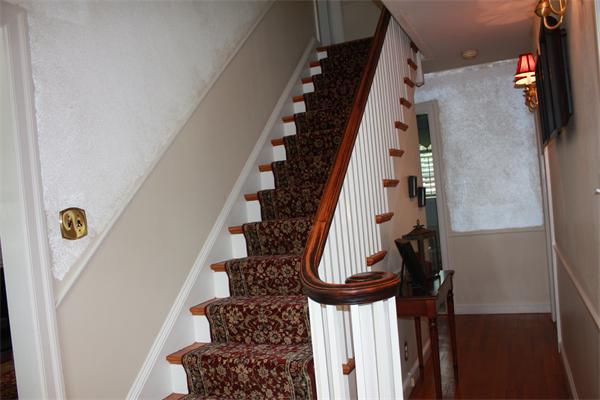 490 Brook Road Milton, MA 02186 - Photo 5 of 24 a view of entryway