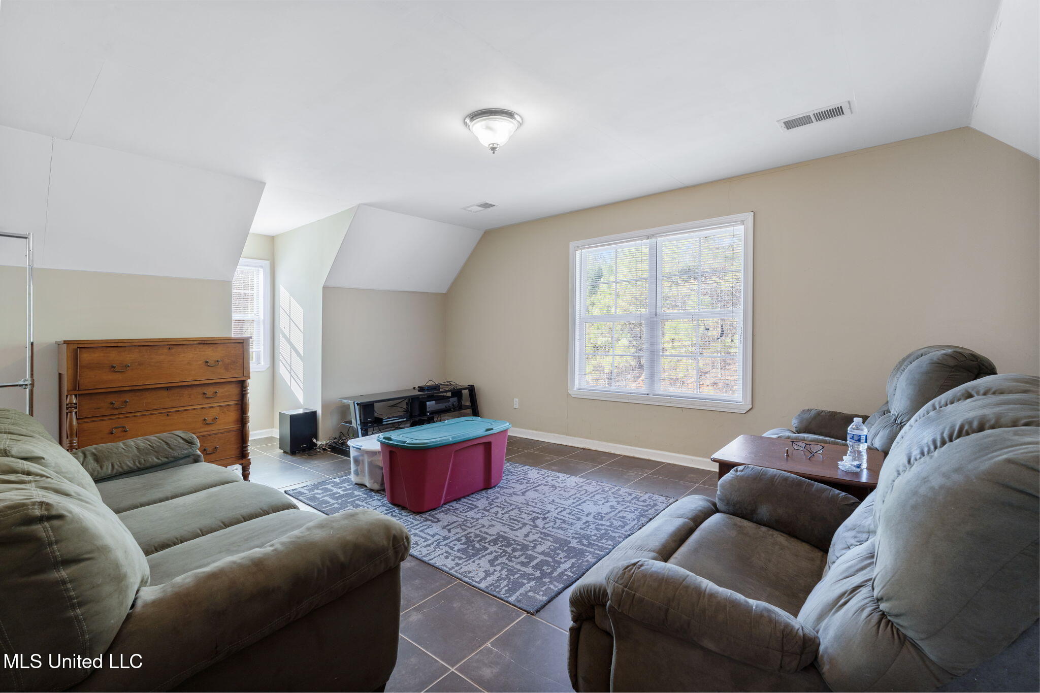 5866 Marianna Road Byhalia, MS 38611 - Photo 13 of 26 18-web-or-mls-5866 Marianna Rd18