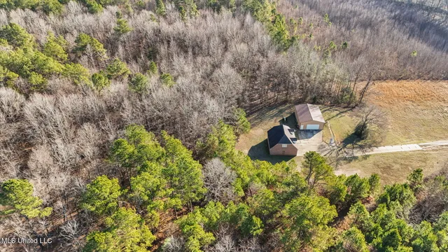 $295,000 | 5866 Marianna Road, Byhalia, MS 38611