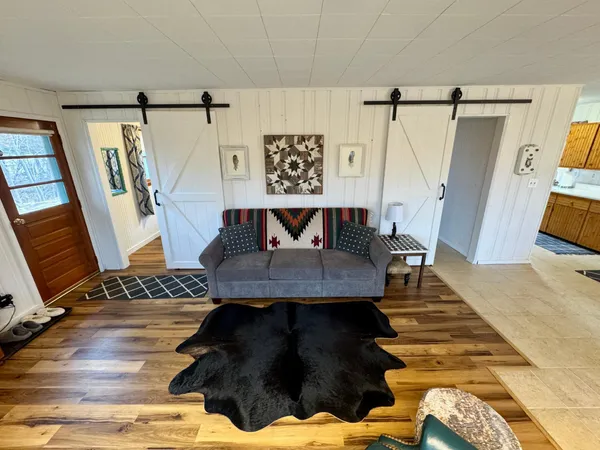 $300,000 | 33631 St Croix Road, Pine City, MN 55063