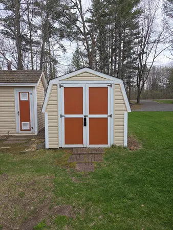 $300,000 | 33631 St Croix Road, Pine City, MN 55063