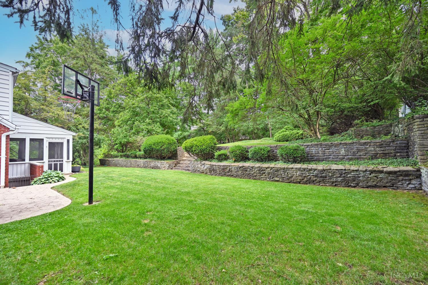 6770 Rollaway Road Cincinnati, OH 45236 - Photo 38 of 44 Gallery Image 38