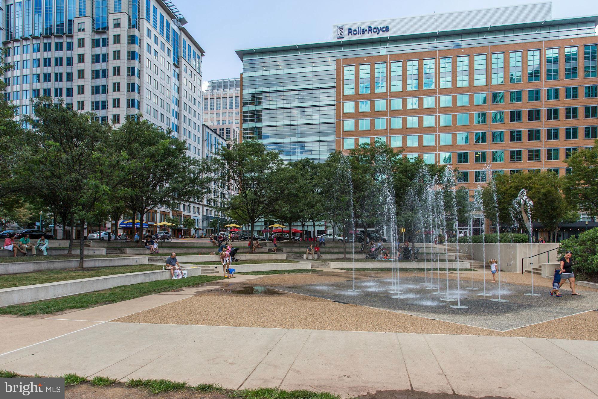 11990 Market Street, Unit 1301 Reston, VA 20190 - Photo 2 of 30 Exterior (General)