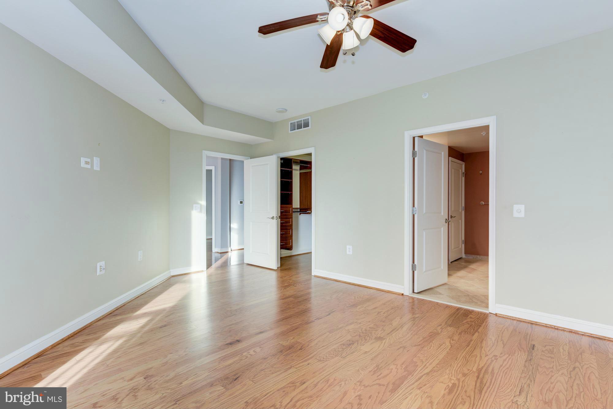 11990 Market Street, Unit 1301 Reston, VA 20190 - Photo 21 of 30 Interior (General)