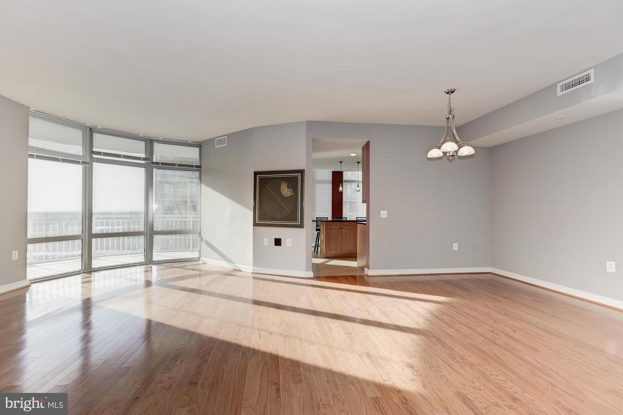 11990 Market Street, Unit 1301 Reston, VA 20190 - Photo 5 of 30 Interior (General)